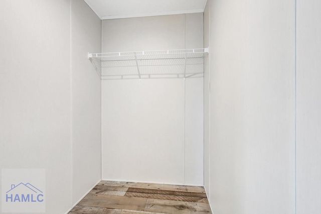 36 Barn Road Circle, Jesup, GA 31545