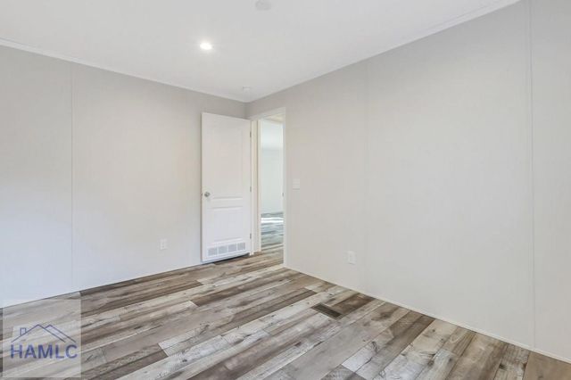 36 Barn Road Circle, Jesup, GA 31545