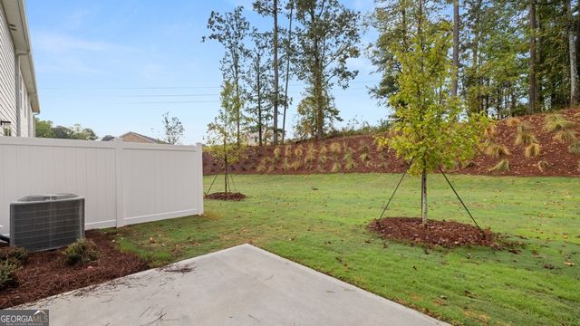 475 Silver Moon Drive, Loganville, GA 30052