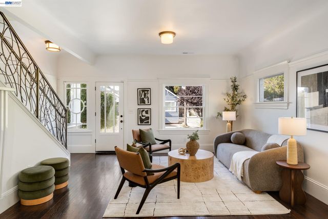 815 45Th St, Oakland, CA 94608