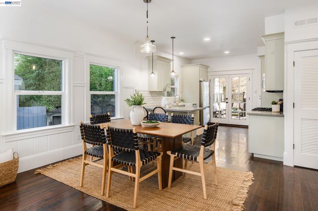 815 45Th St, Oakland, CA 94608