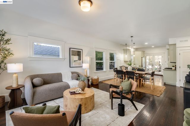 815 45Th St, Oakland, CA 94608