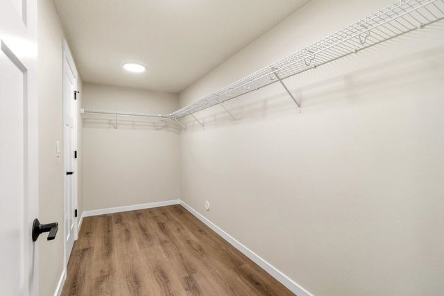 12184 N VALENCIA Ave, Spokane, WA 99218