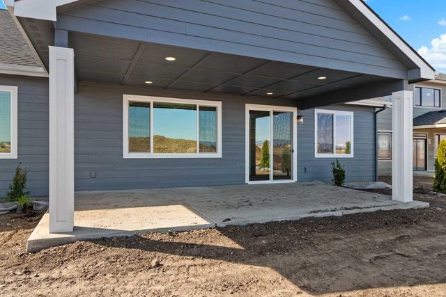 12184 N VALENCIA Ave, Spokane, WA 99218