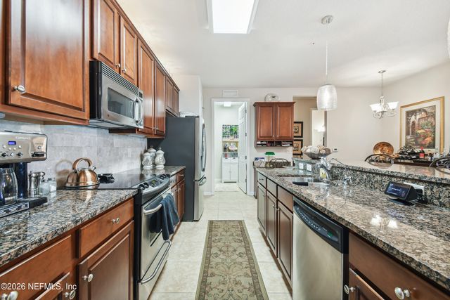 9831 DEL WEBB Parkway 1204, Jacksonville, FL 32256