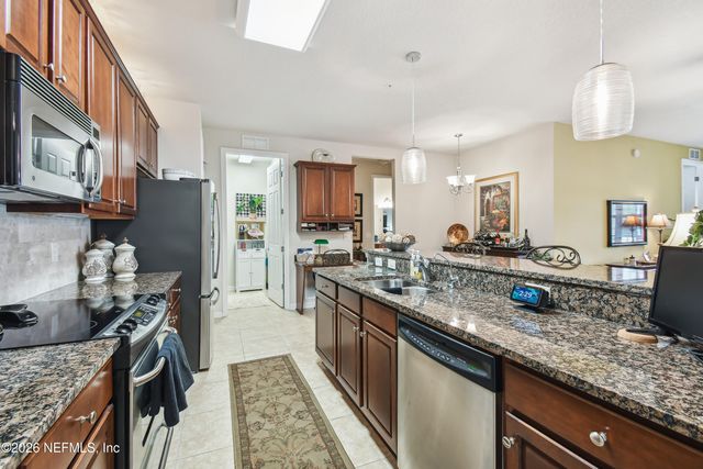 9831 DEL WEBB Parkway 1204, Jacksonville, FL 32256