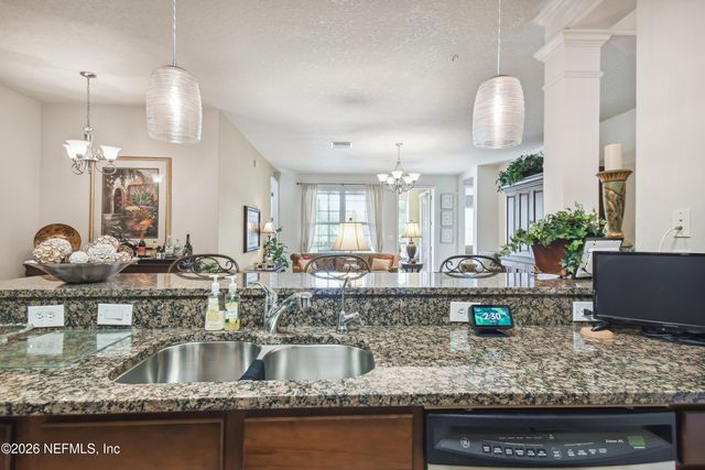 9831 DEL WEBB Parkway 1204, Jacksonville, FL 32256