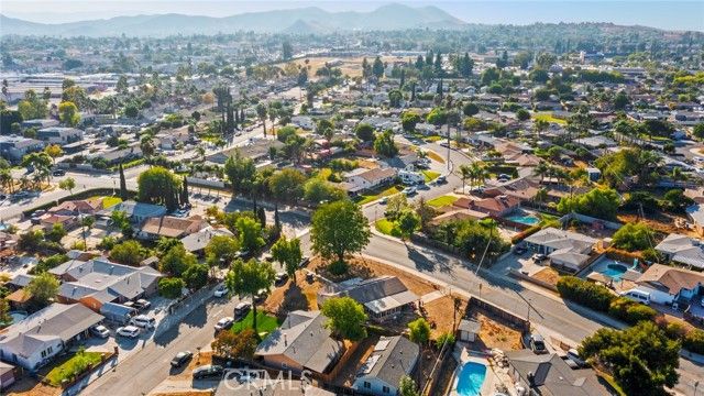 8925 Penny, Riverside, CA 92503