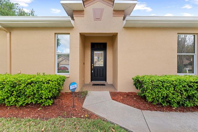 1102 SAVANNAH LANDINGS AVENUE, Valrico, FL 33596