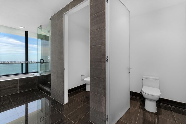 3131 NE 7th Ave PH5003, Miami, FL 33137