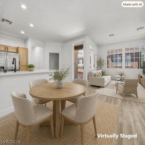 10180 Delray Beach Avenue 201, Las Vegas, NV 89129