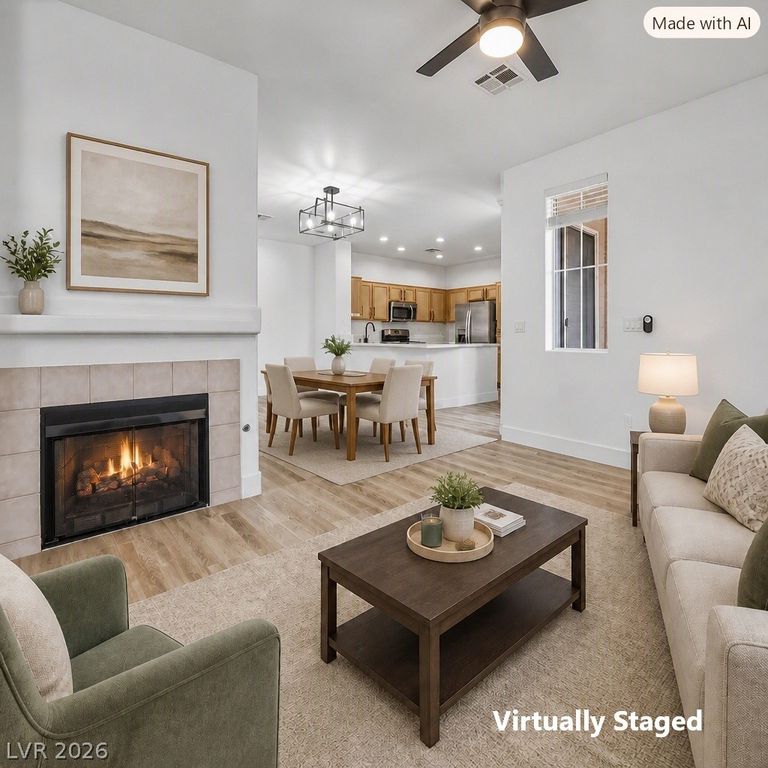10180 Delray Beach Avenue 201, Las Vegas, NV 89129