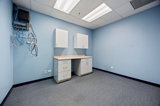 1111 Burlington Avenue 110, Lisle, IL 60532