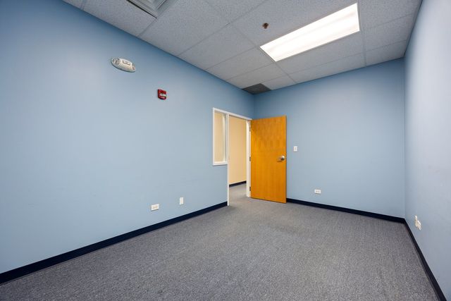 1111 Burlington Avenue 110, Lisle, IL 60532