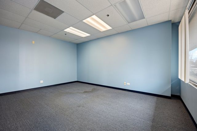 1111 Burlington Avenue 110, Lisle, IL 60532