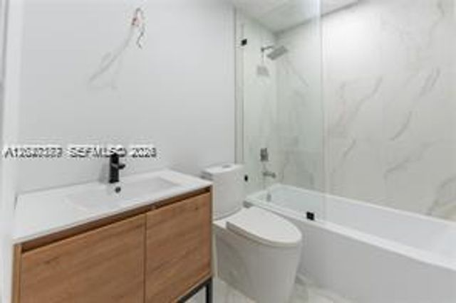 11559 Royal Palm Boulevard 15, Coral Springs, FL 33065