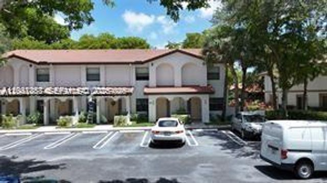 11559 Royal Palm Boulevard 15, Coral Springs, FL 33065