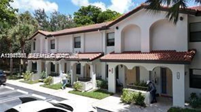 11559 Royal Palm Boulevard 15, Coral Springs, FL 33065