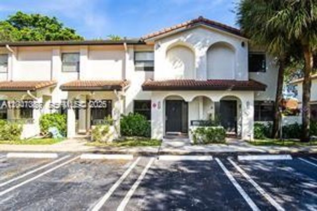 11559 Royal Palm Boulevard 15, Coral Springs, FL 33065