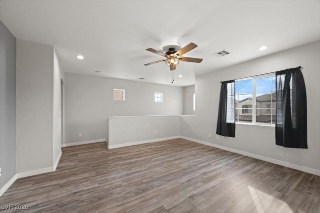 6674 Churnet Valley Avenue, Las Vegas, NV 89139