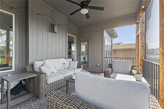 17808 Rainbow Boulevard, Stilwell, KS 66085