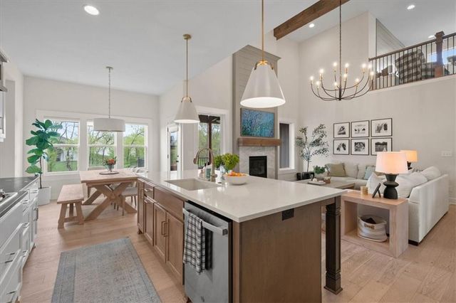 17808 Rainbow Boulevard, Stilwell, KS 66085