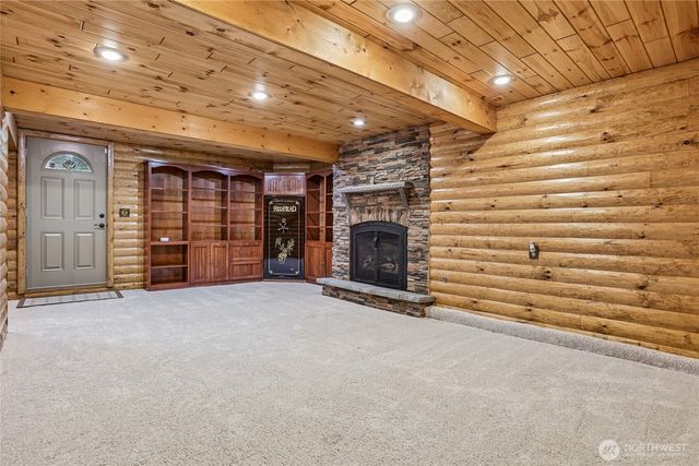 23200 SE 253rd Place, Maple Valley, WA 98038
