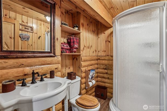 23200 SE 253rd Place, Maple Valley, WA 98038