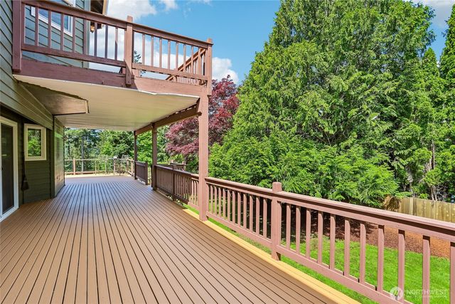 23200 SE 253rd Place, Maple Valley, WA 98038