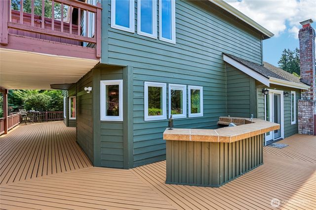 23200 SE 253rd Place, Maple Valley, WA 98038
