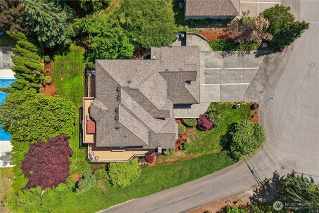23200 SE 253rd Place, Maple Valley, WA 98038