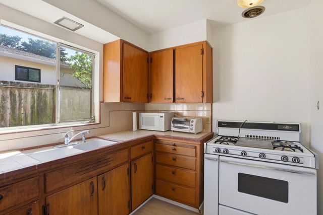 3311 Plateau Drive, Belmont, CA 94002