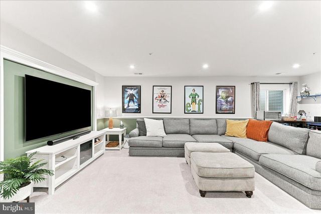 1200 BENJAMIN DR, Kennett Square, PA 19348