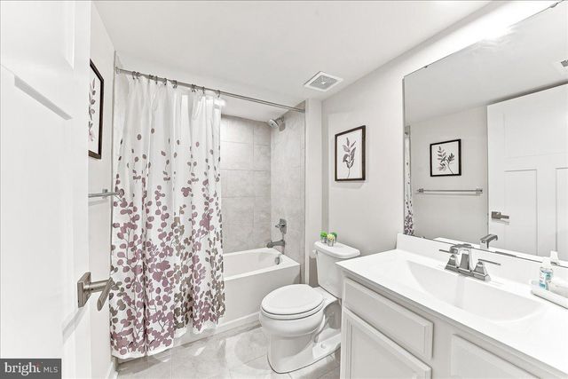 1200 BENJAMIN DR, Kennett Square, PA 19348