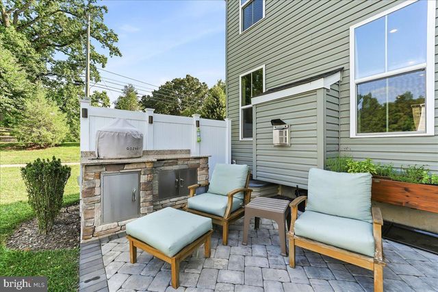 1200 BENJAMIN DR, Kennett Square, PA 19348