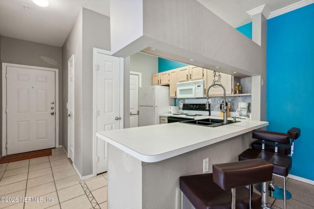 130 VERACRUZ Drive 722, Ponte Vedra Beach, FL 32082