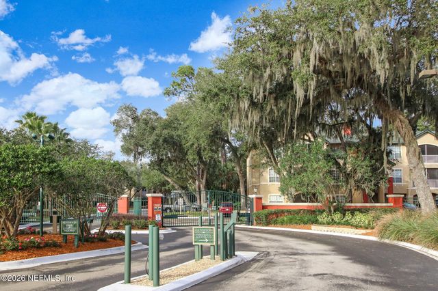 130 VERACRUZ Drive 722, Ponte Vedra Beach, FL 32082