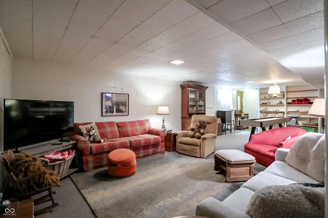 1675 E 81st Street, Indianapolis, IN 46240