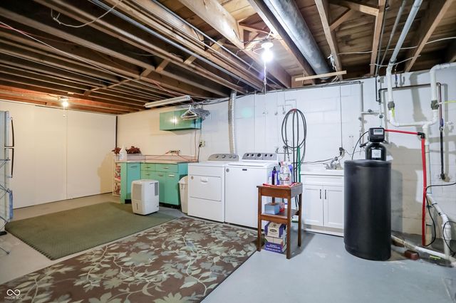 1675 E 81st Street, Indianapolis, IN 46240
