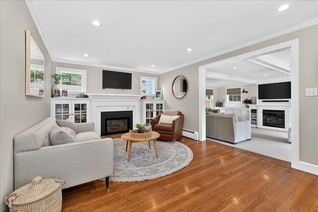 75 Brewster Rd, Cohasset, MA 02025