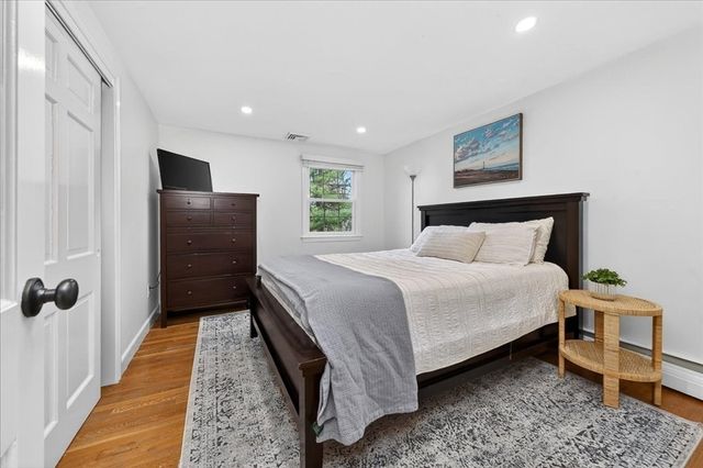 75 Brewster Rd, Cohasset, MA 02025