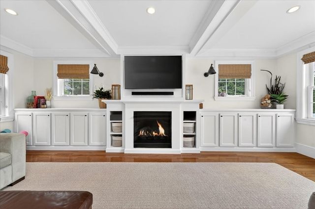 75 Brewster Rd, Cohasset, MA 02025