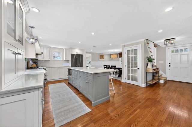 75 Brewster Rd, Cohasset, MA 02025