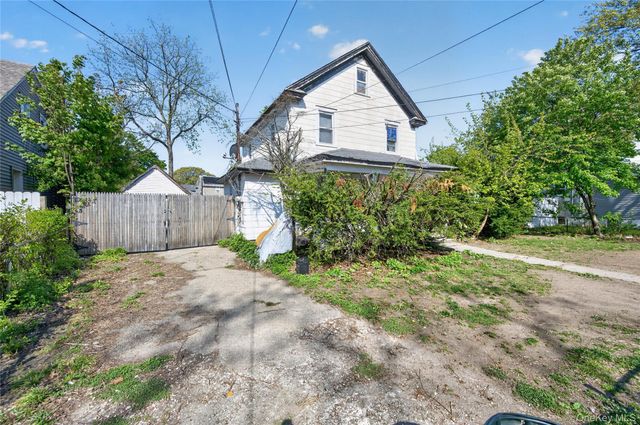 95 Rose Avenue, Roosevelt, NY 11575