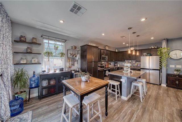 3574 East Umatilla Avenue, Pahrump, NV 89061