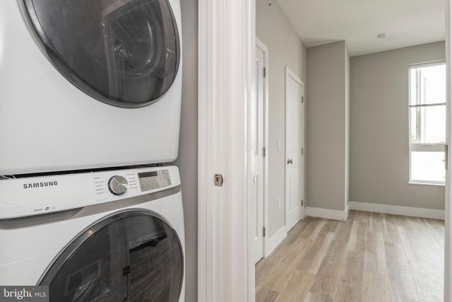 2010 N 8TH ST, Philadelphia, PA 19122