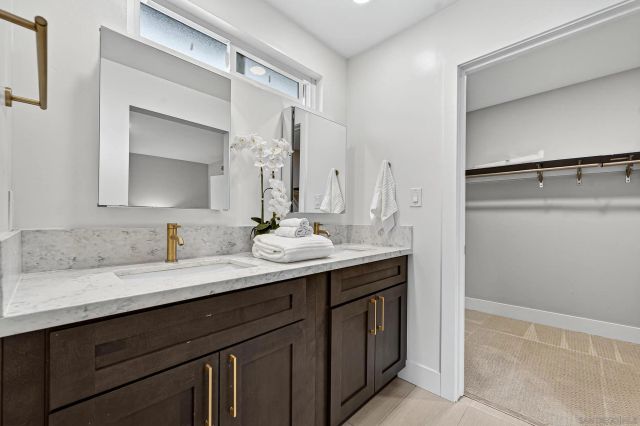 7756 Lake Adlon Dr, San Diego, CA 92119