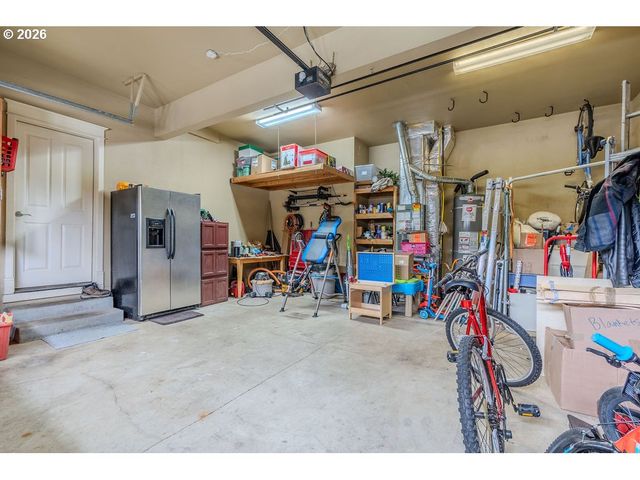 1861 Nw WONDERVIEW Ave, Gresham, OR 97030