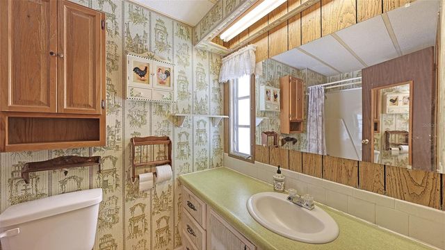 203 50TH AVENUE PLAZA E, Bradenton, FL 34203