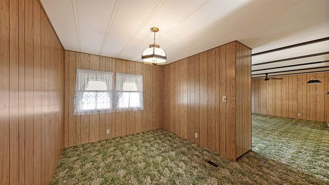 203 50TH AVENUE PLAZA E, Bradenton, FL 34203